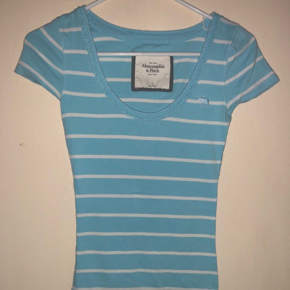 Abercrombie & Fitch Striped T-Shirt - Picture 1 of 2